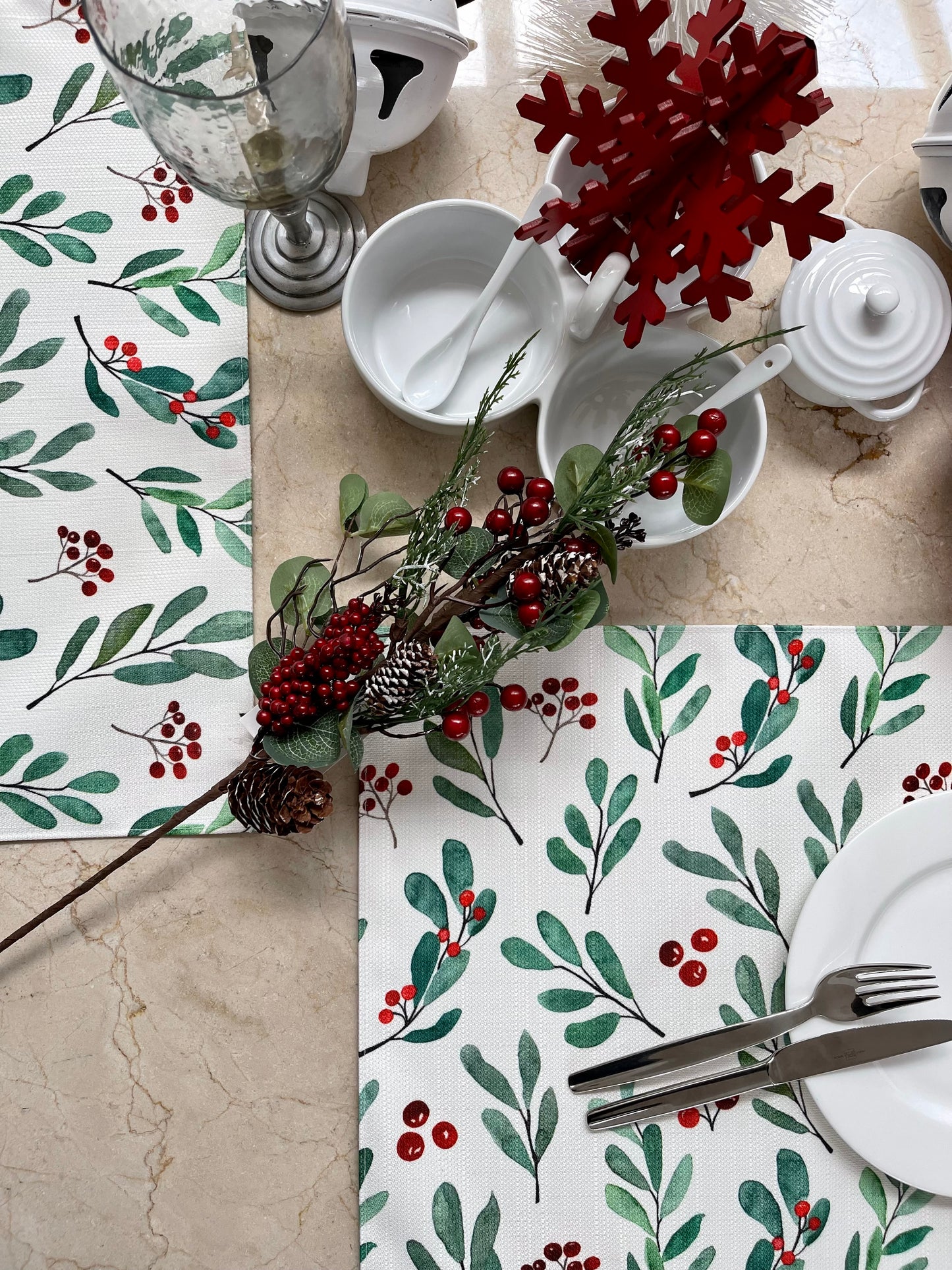 Camino de mesa ramas navidad