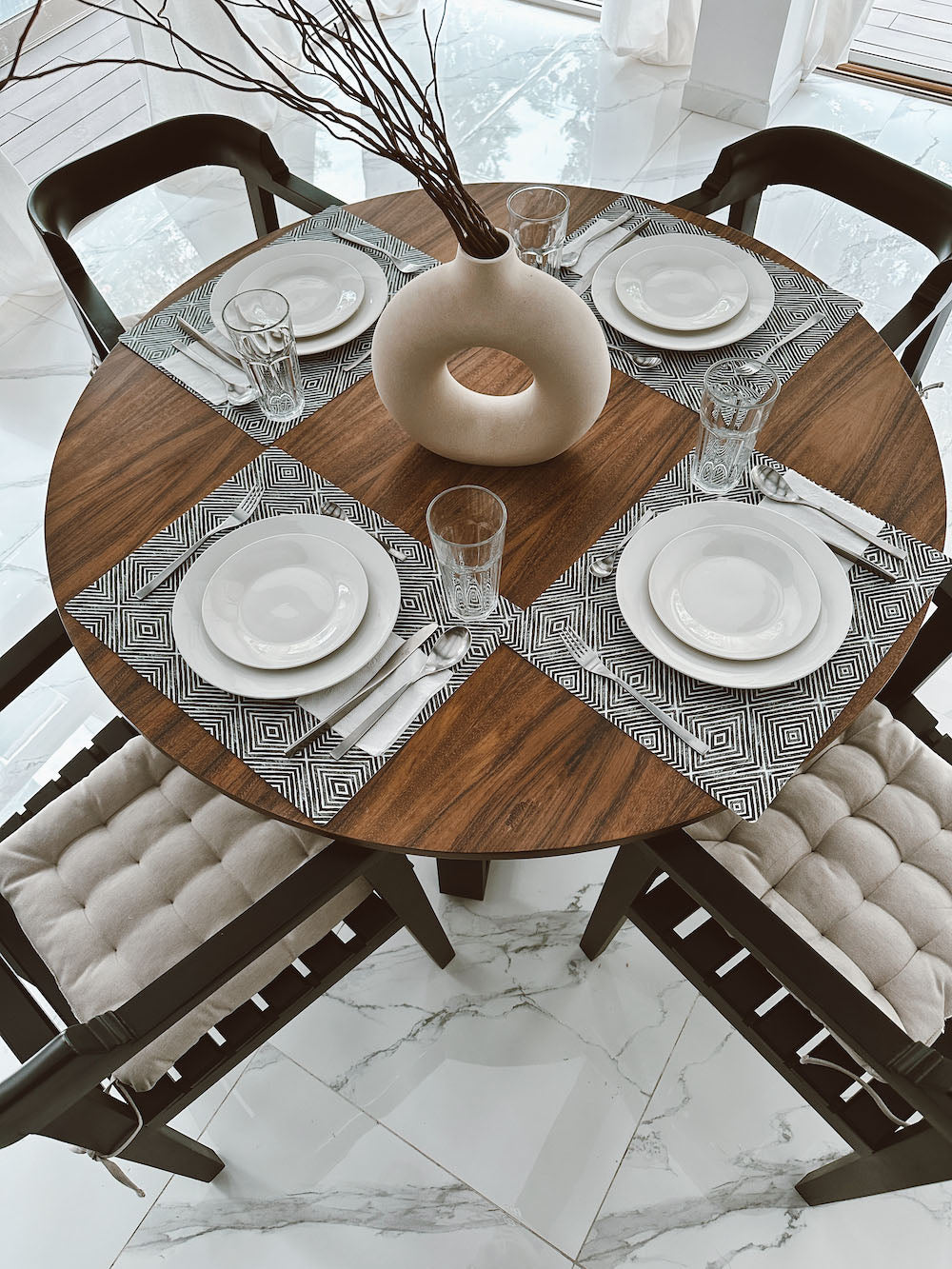 MREC-ROML: Mantel individual rectangular PVC rombos