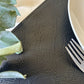 MRECV-NEG-GRI individual rectangular de vinipiel doble cara negro con gris.